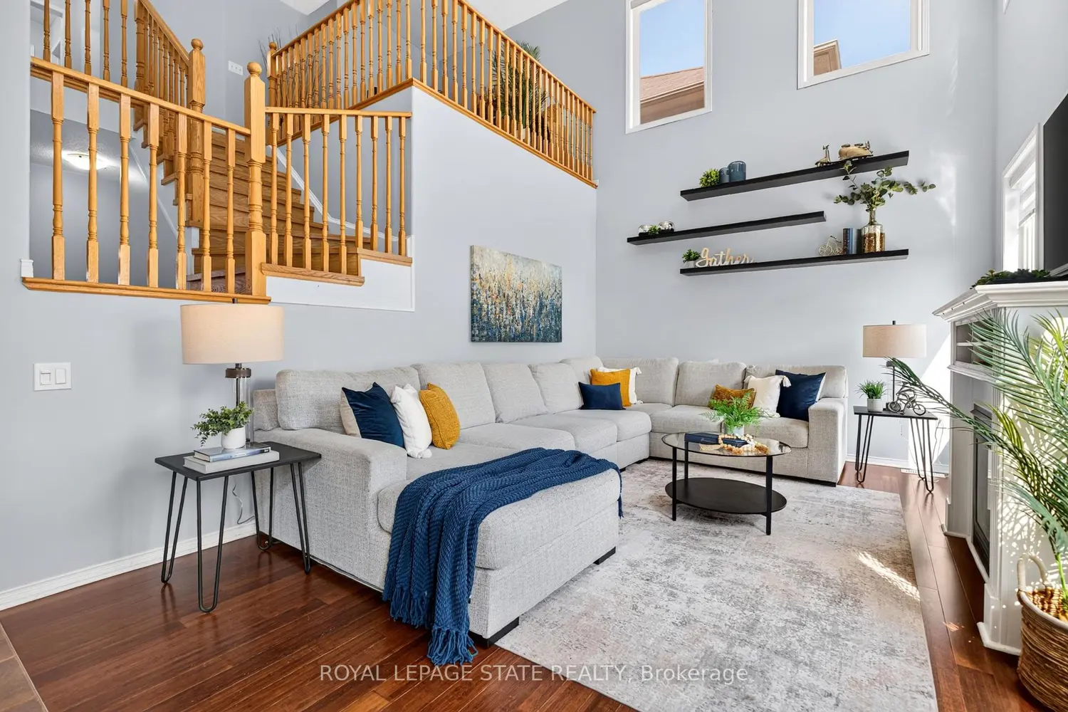 140 Fowler Drive photo 2