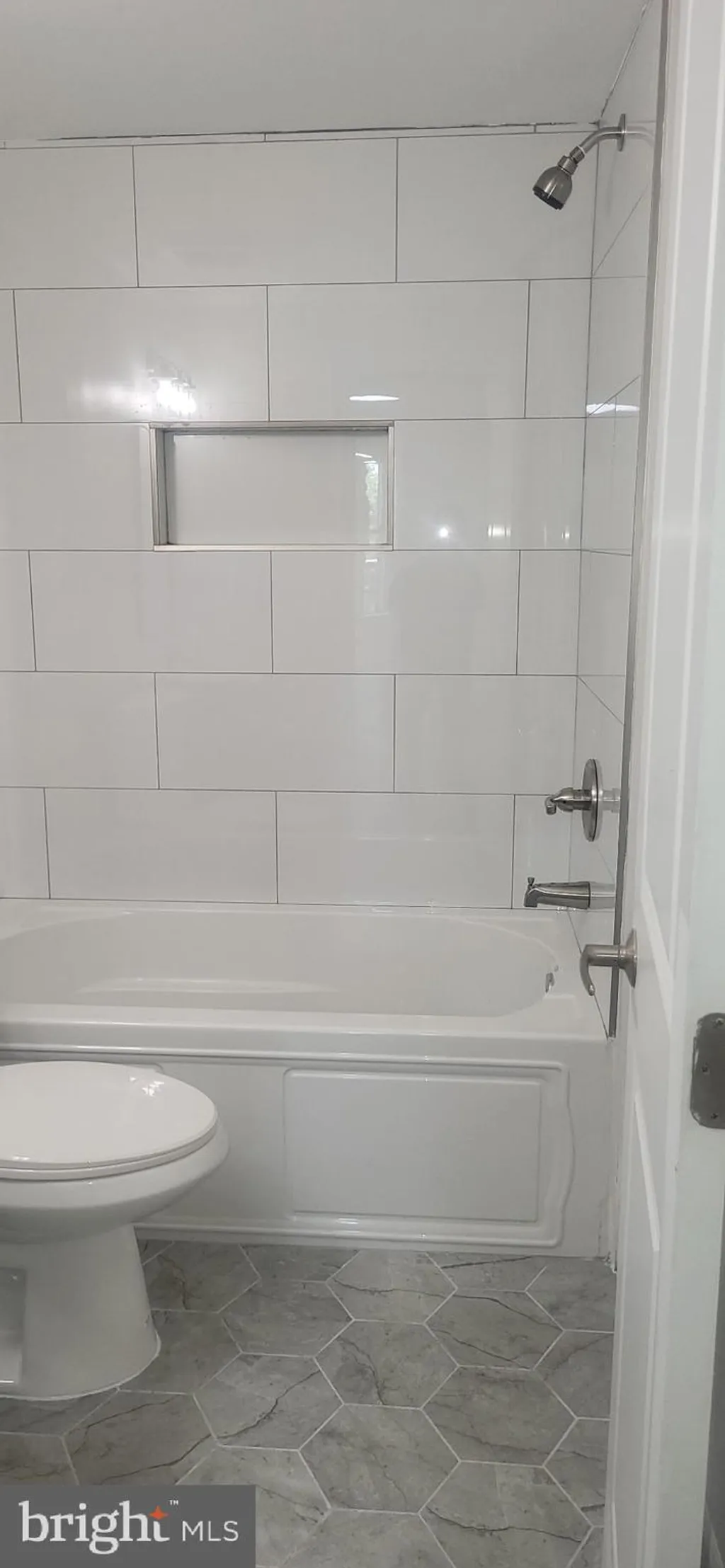 1108 Columbia Road NW Unit 202, Washington, DC 20009
