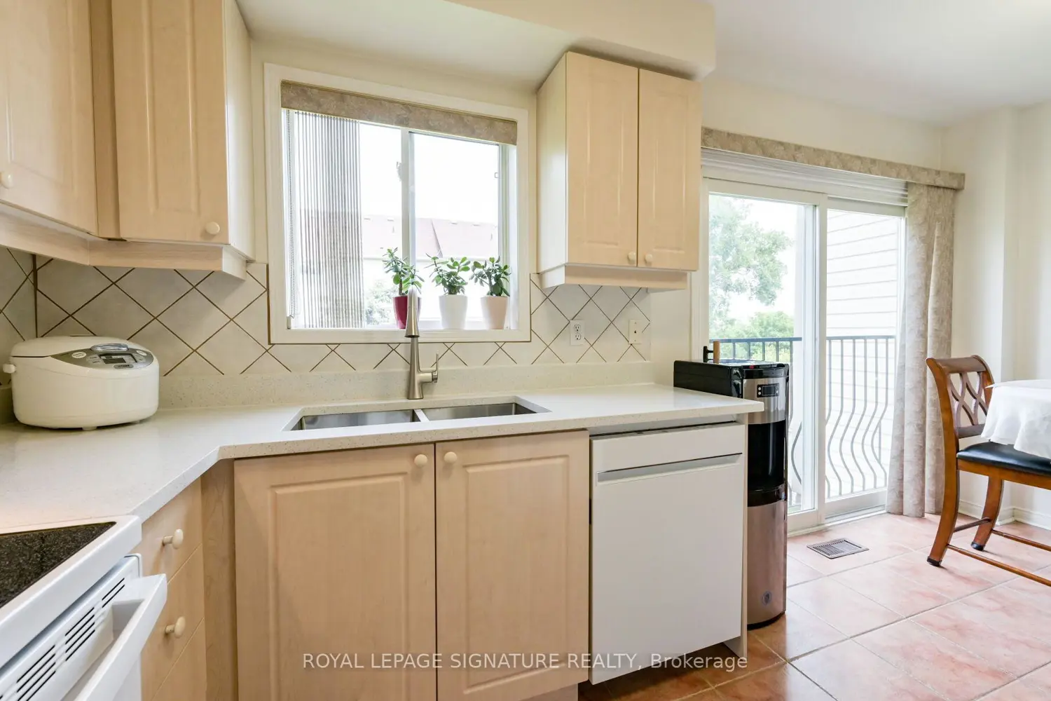 3020 Cedarglen Gate 21 photo 4