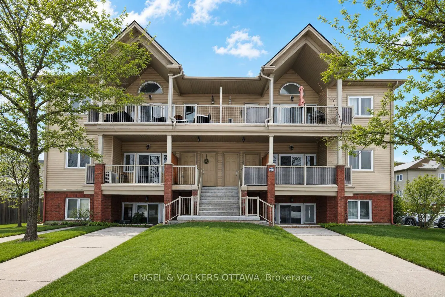 165 Waterbridge Drive 5