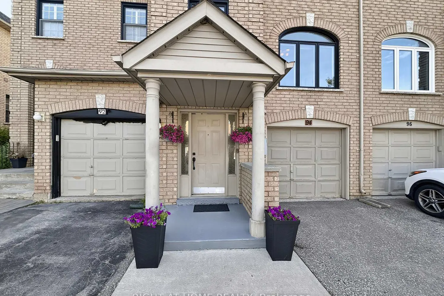 94 Provincial Place