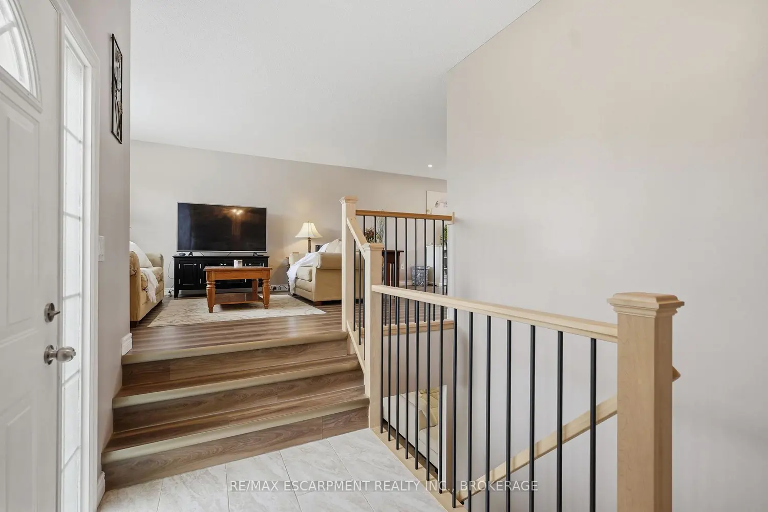3148 Jewell Avenue photo 3