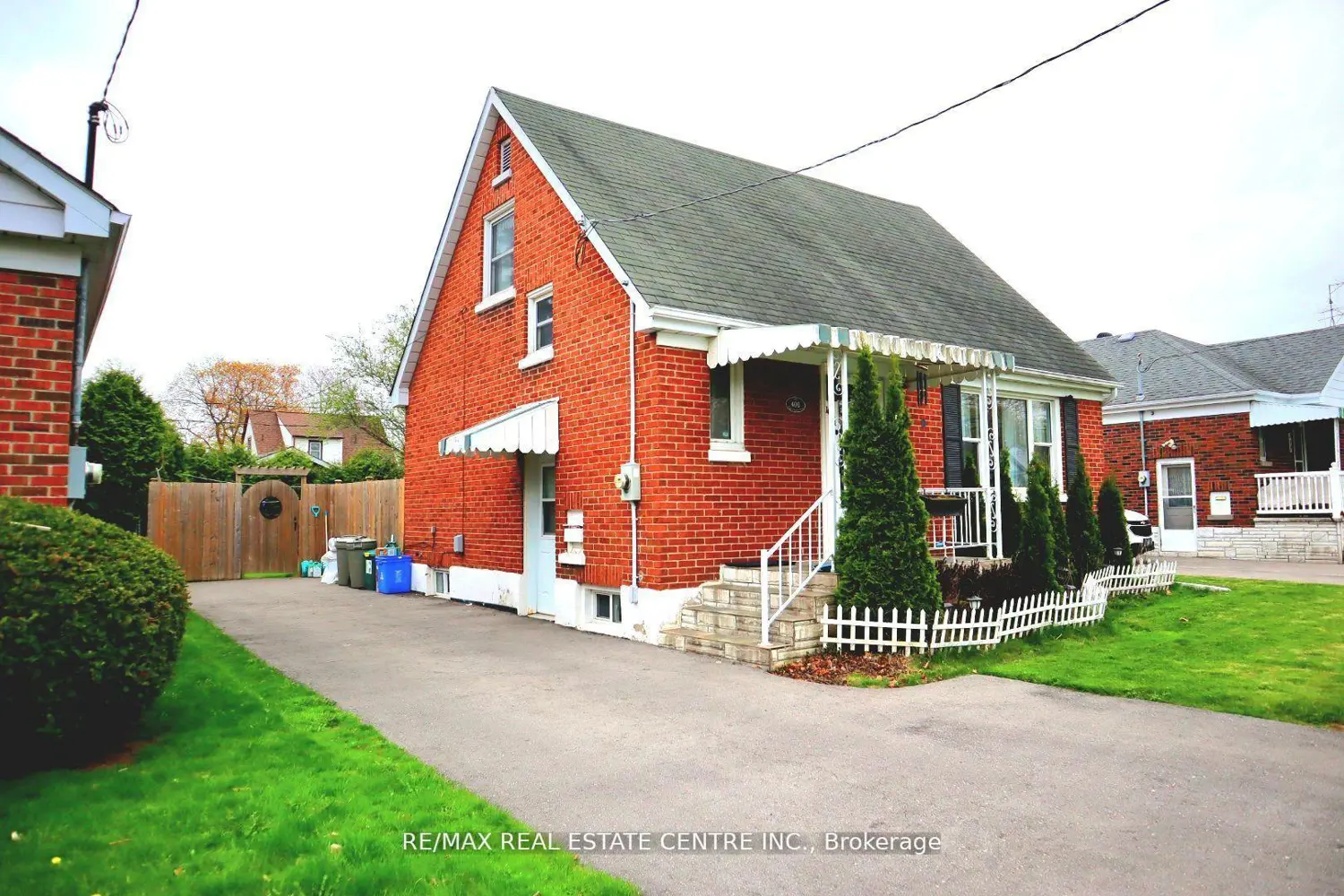 401 Elgin Street photo 2
