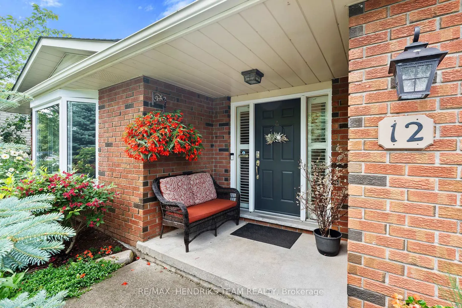 12 Stonebridge Gate