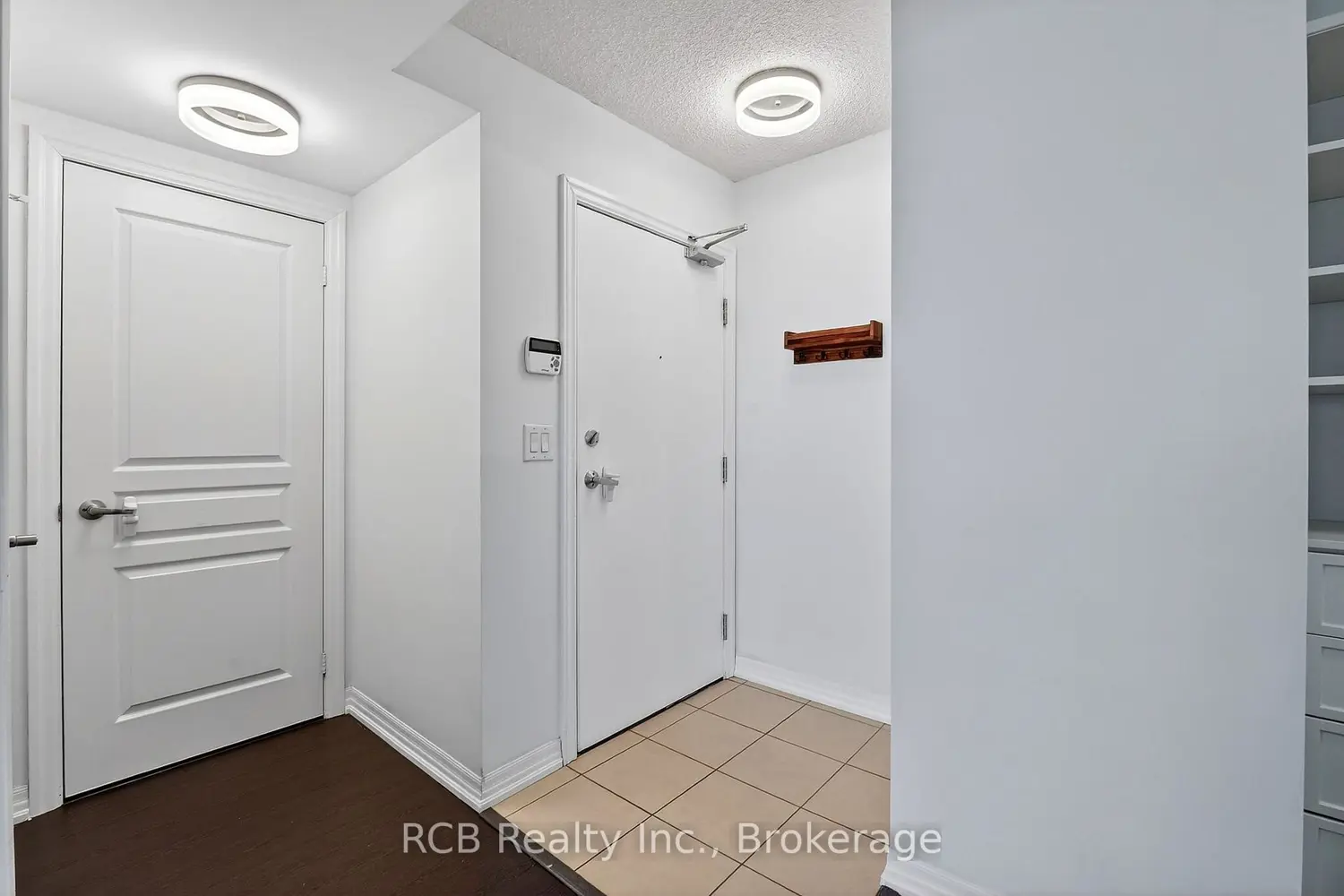1940 Ironstone Drive 1006 photo 4