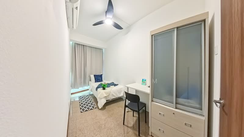 16 Stirling Road photo 5