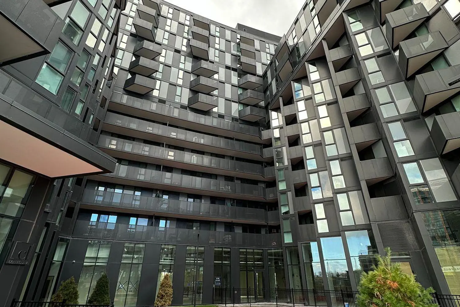 30 Tretti Way 509 photo 2