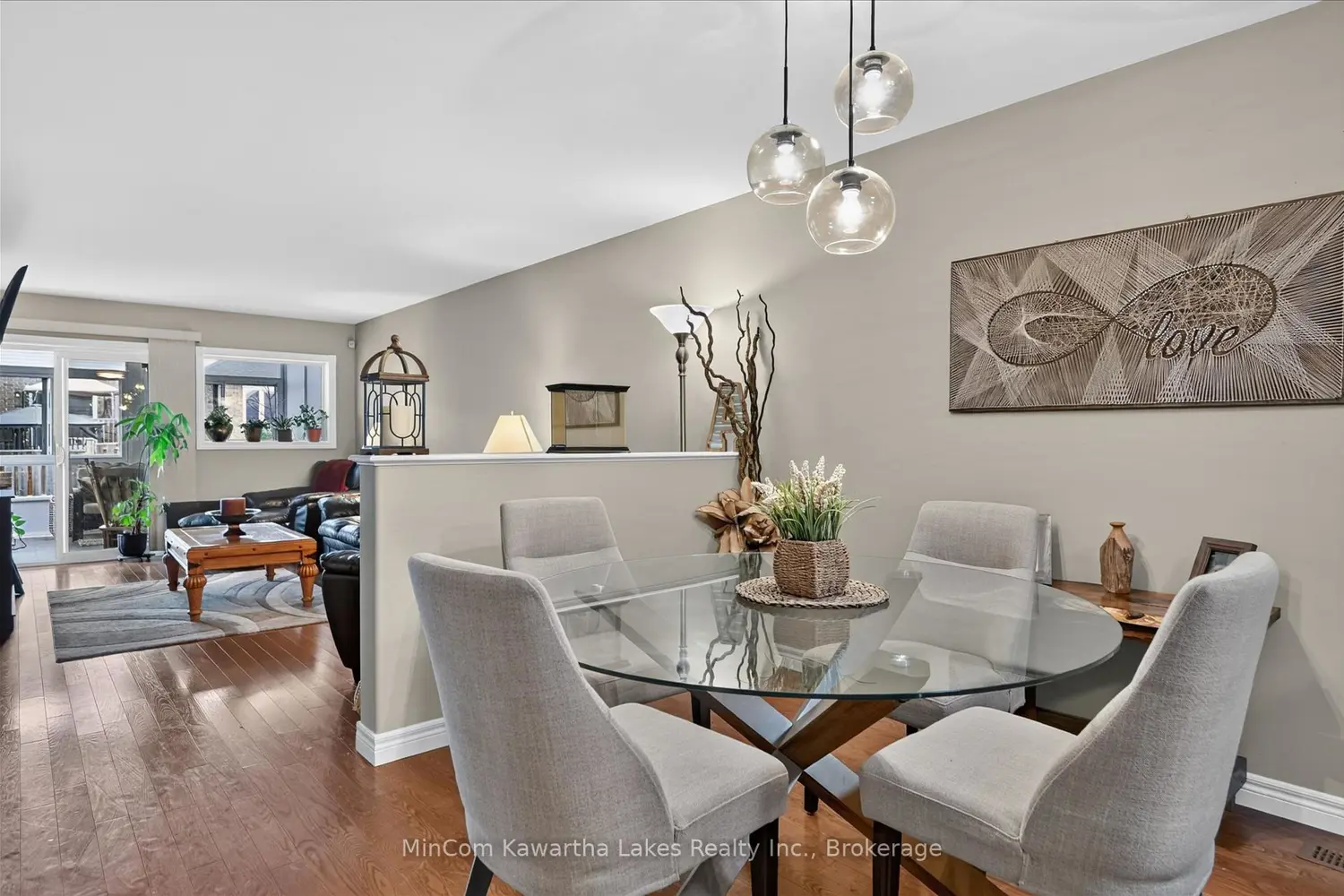 602 Goodwin Terrace photo 5