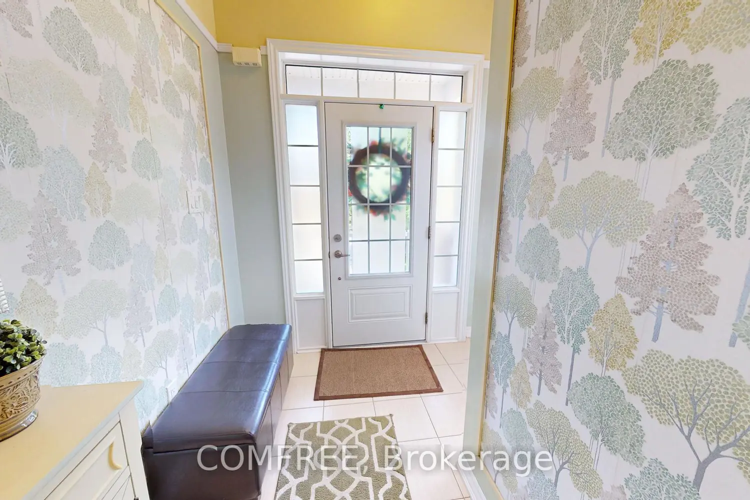 16 Ridgegate Crescent photo 4