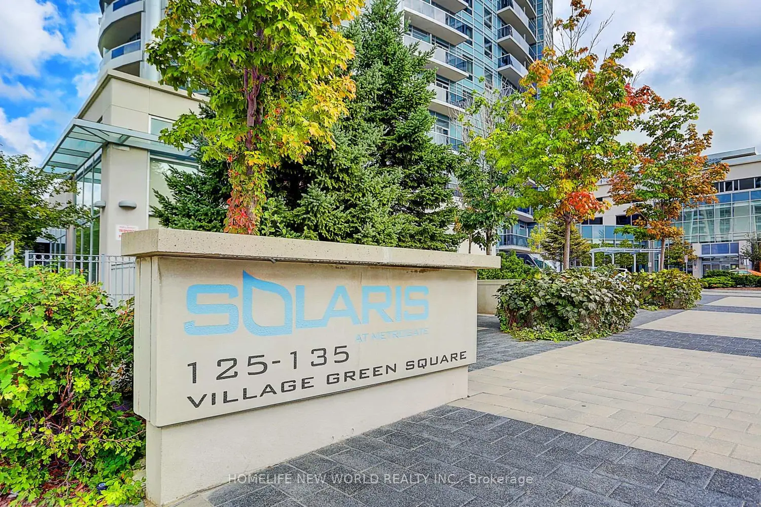 135 Village Green Square 923