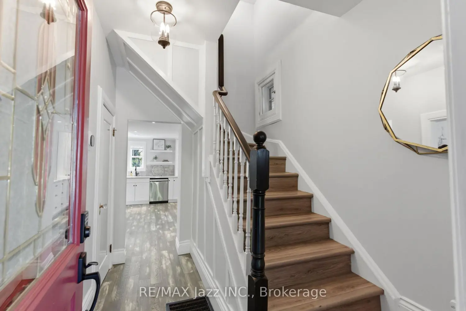 72 Cadillac Avenue photo 2