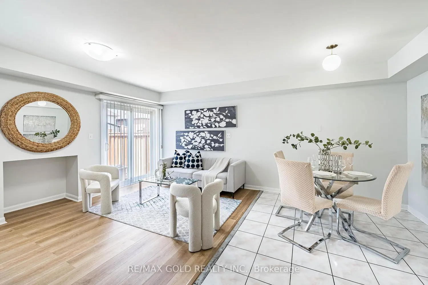 65 Mount Ranier Crescent photo 3