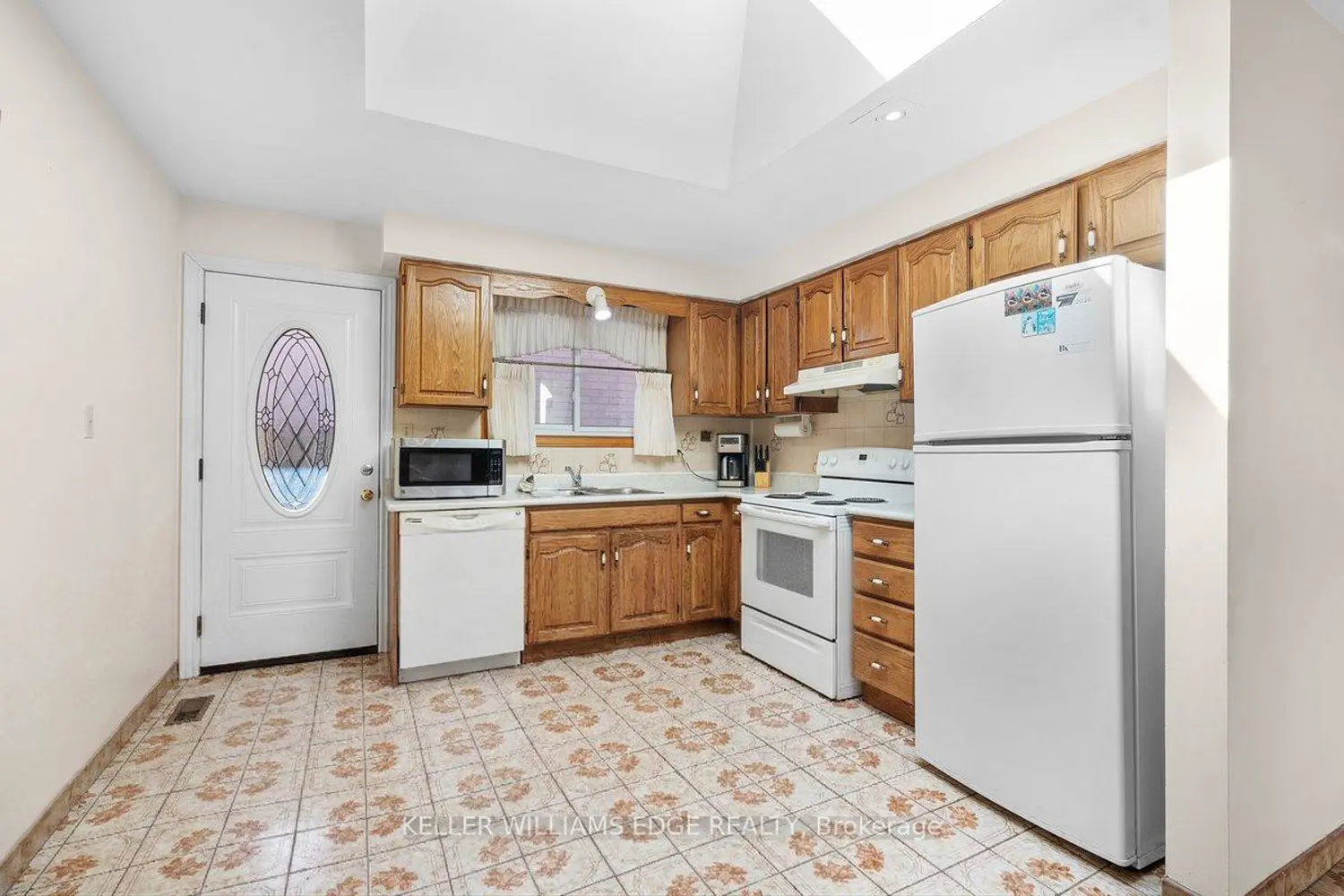 45 Juniper Drive photo 4