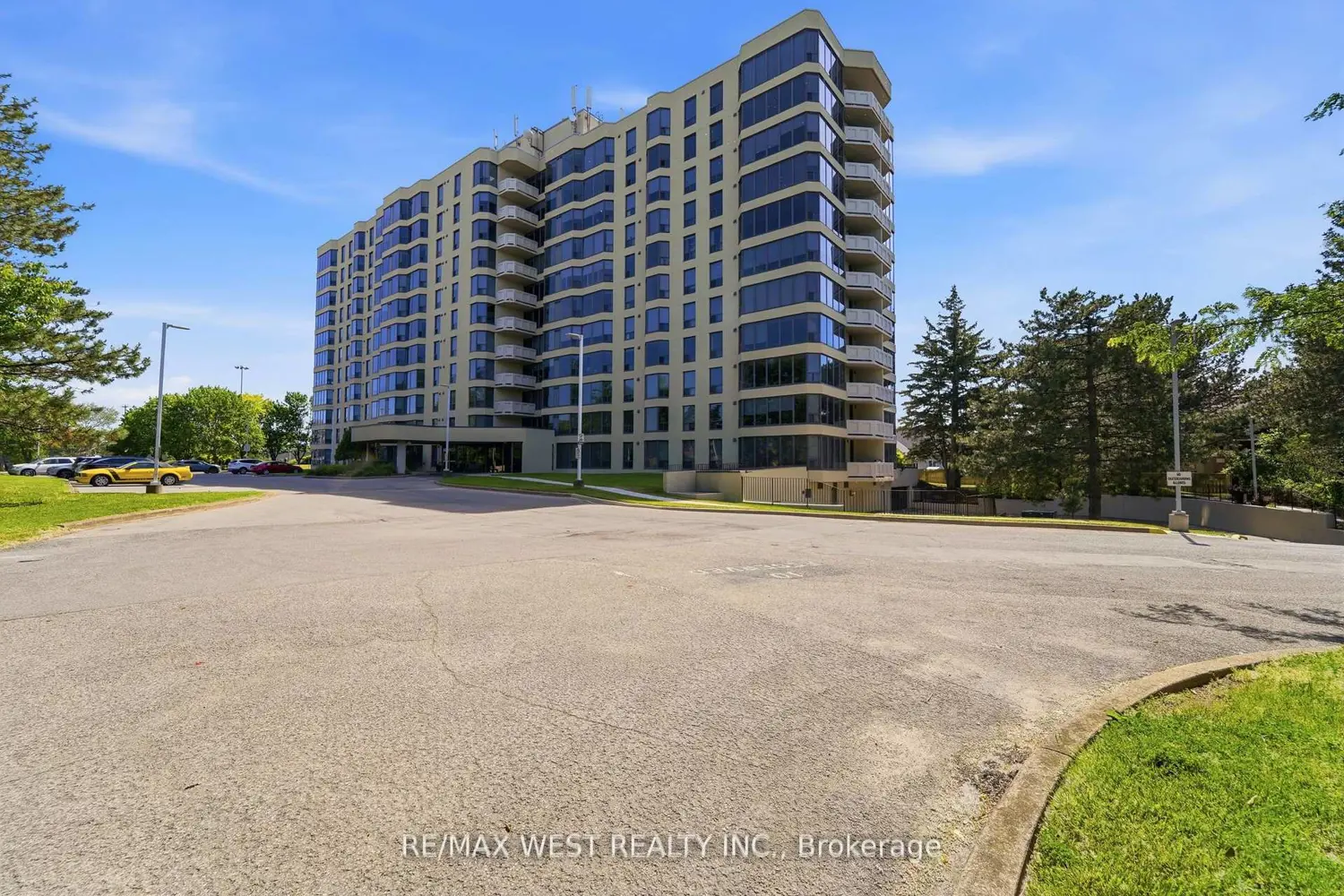 81 Scott Street 808