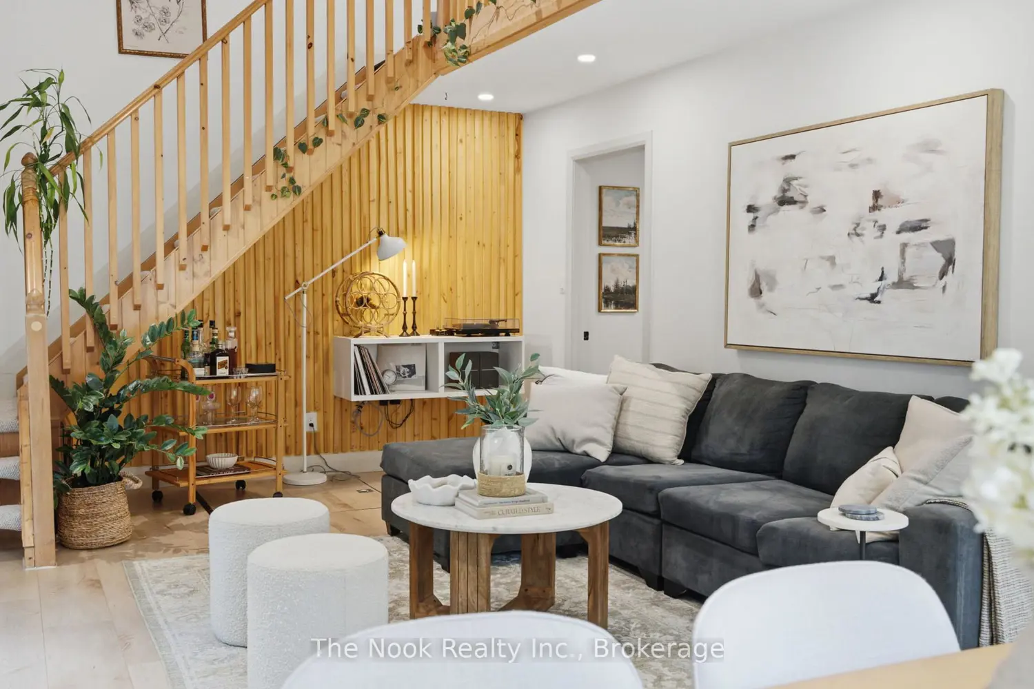 30 Lakeview Avenue photo 5