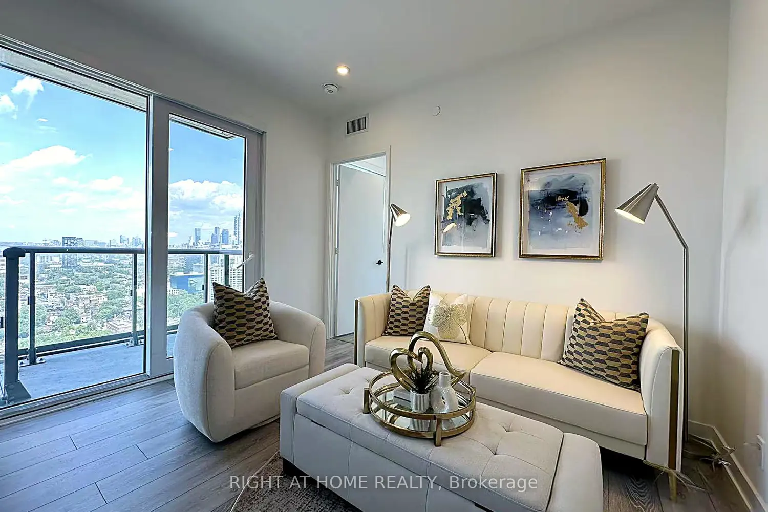 108 Peter Street 3302 photo 5