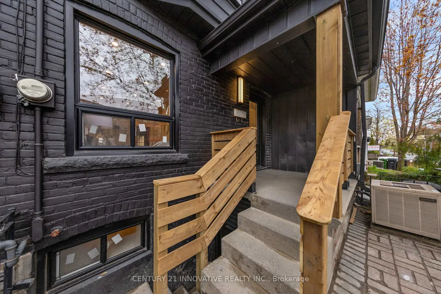 280 Brock Avenue photo 3