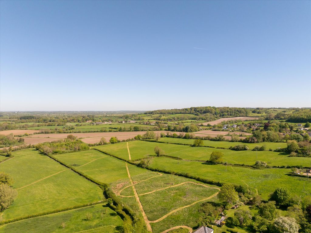 Land for saleCompton Bassett, Calne, Wiltshire SN11