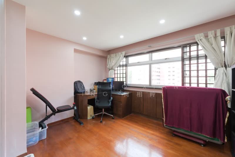 601 Elias Road photo 4