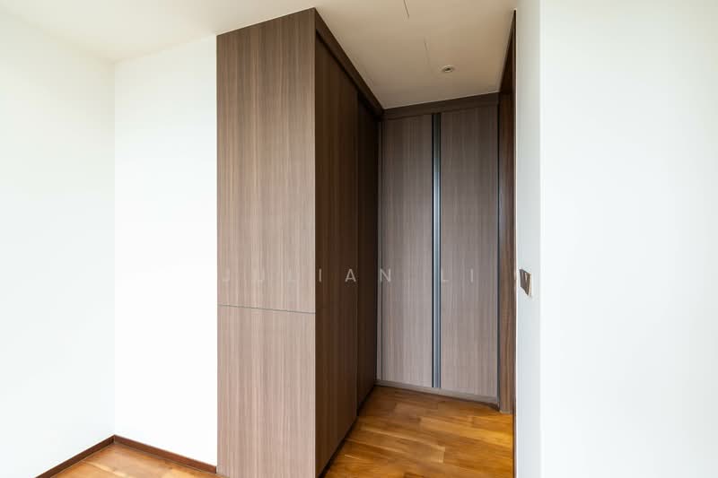 28 Leedon Heights photo 2