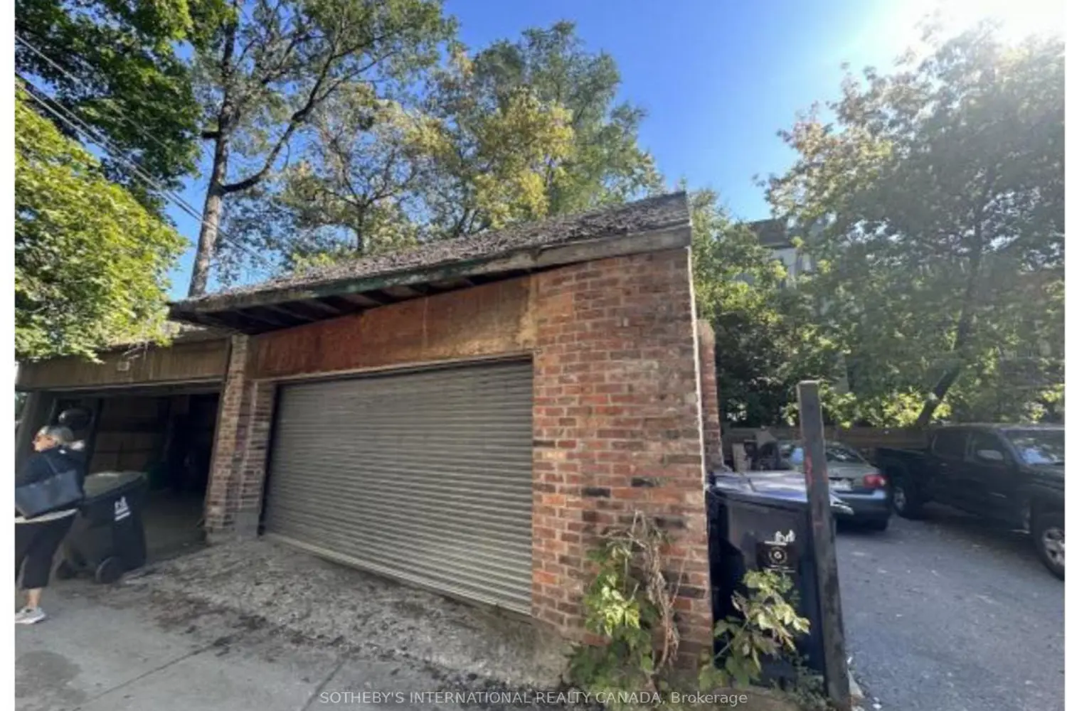 278 Avenue Road photo 3