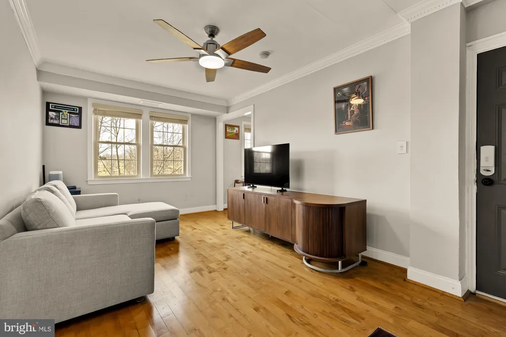 2625 3rd Street NE Unit 306, Washington, DC 20002 photo 2