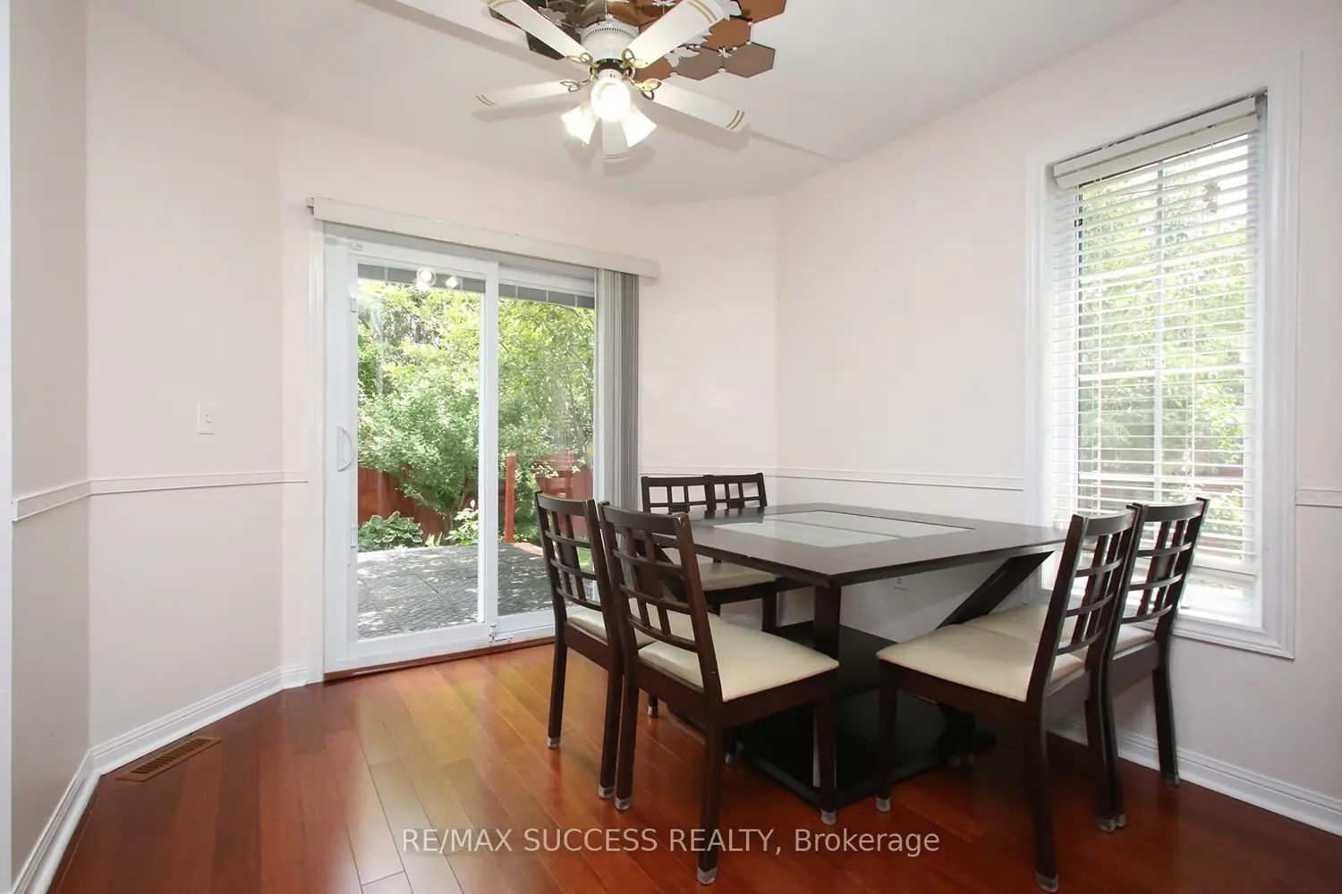 34 Greengrove Way photo 5