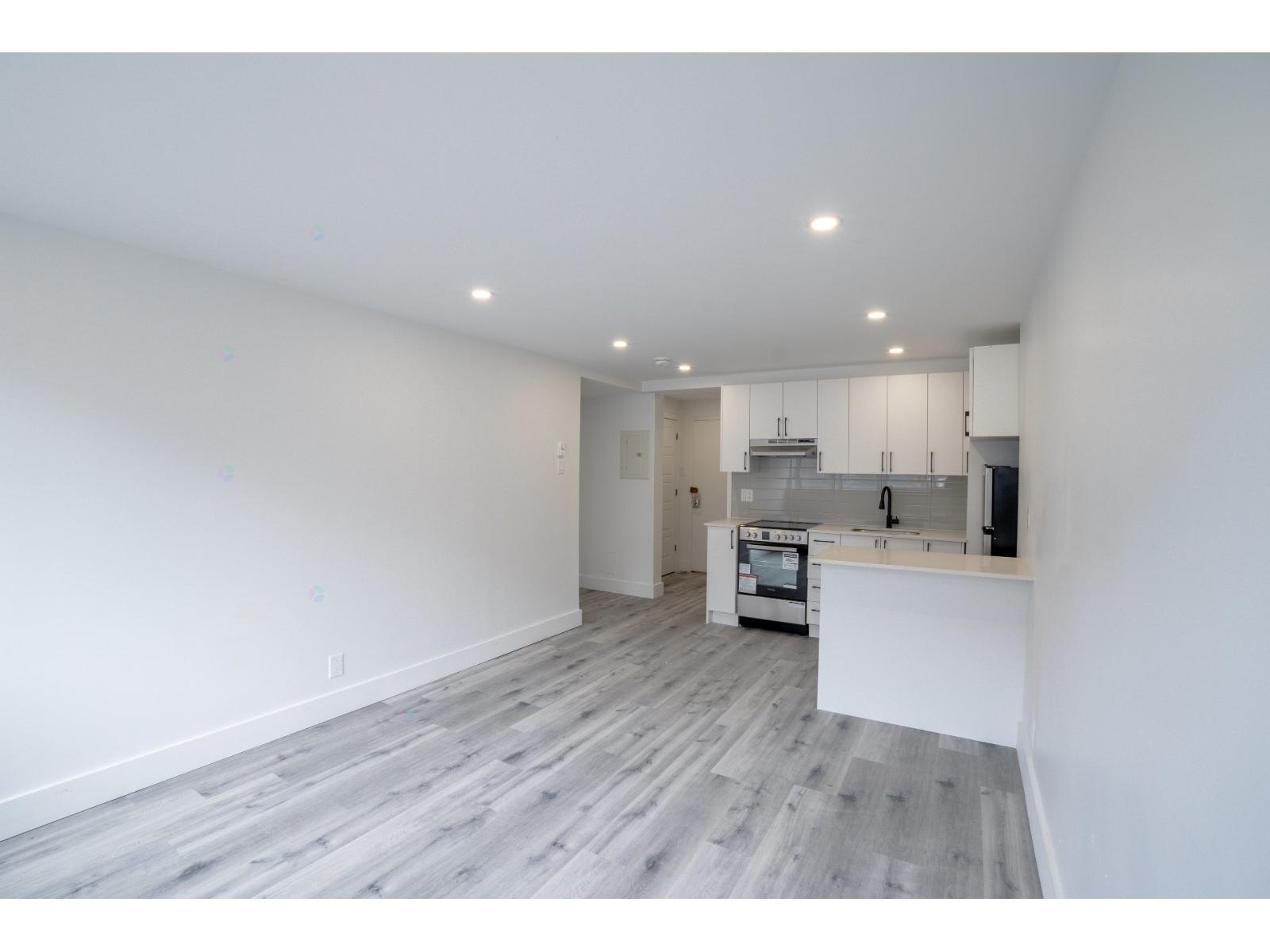 10355 Av. du Bois-de-Boulogne