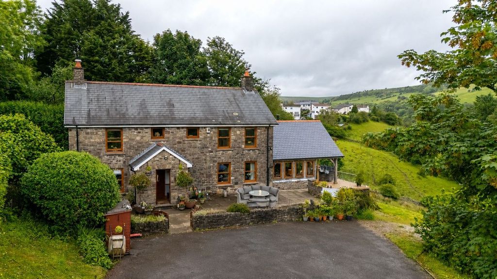 3 bed detached house for saleEvans Row, Pontsticill, Merthyr Tydfil CF48