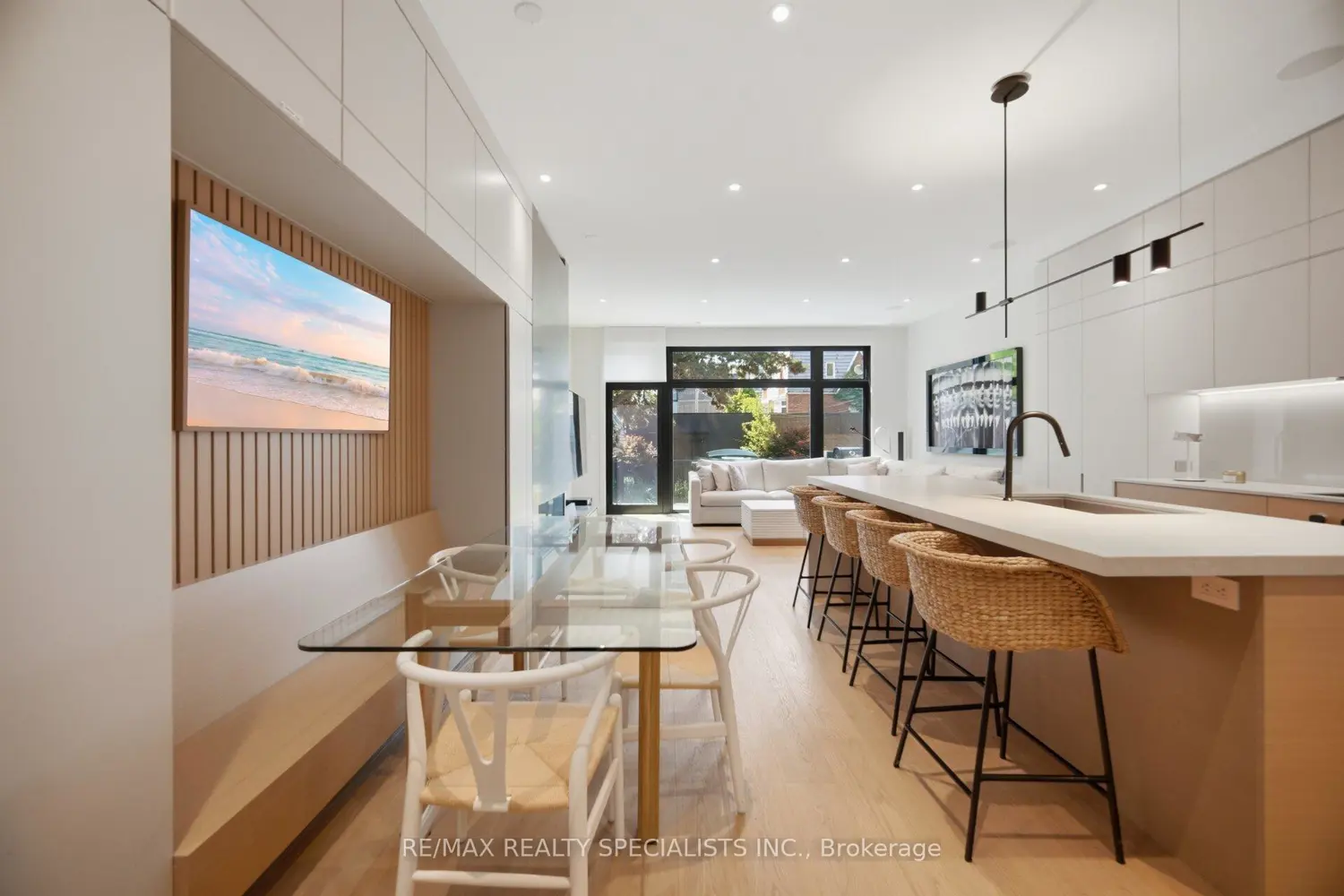 43 Summerhill Avenue photo 4