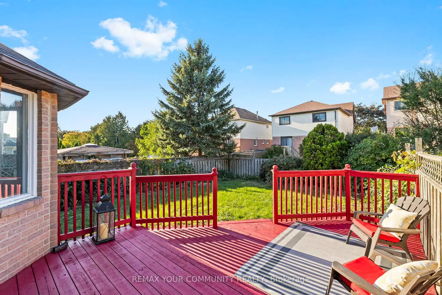 30 Chapman Drive photo 2