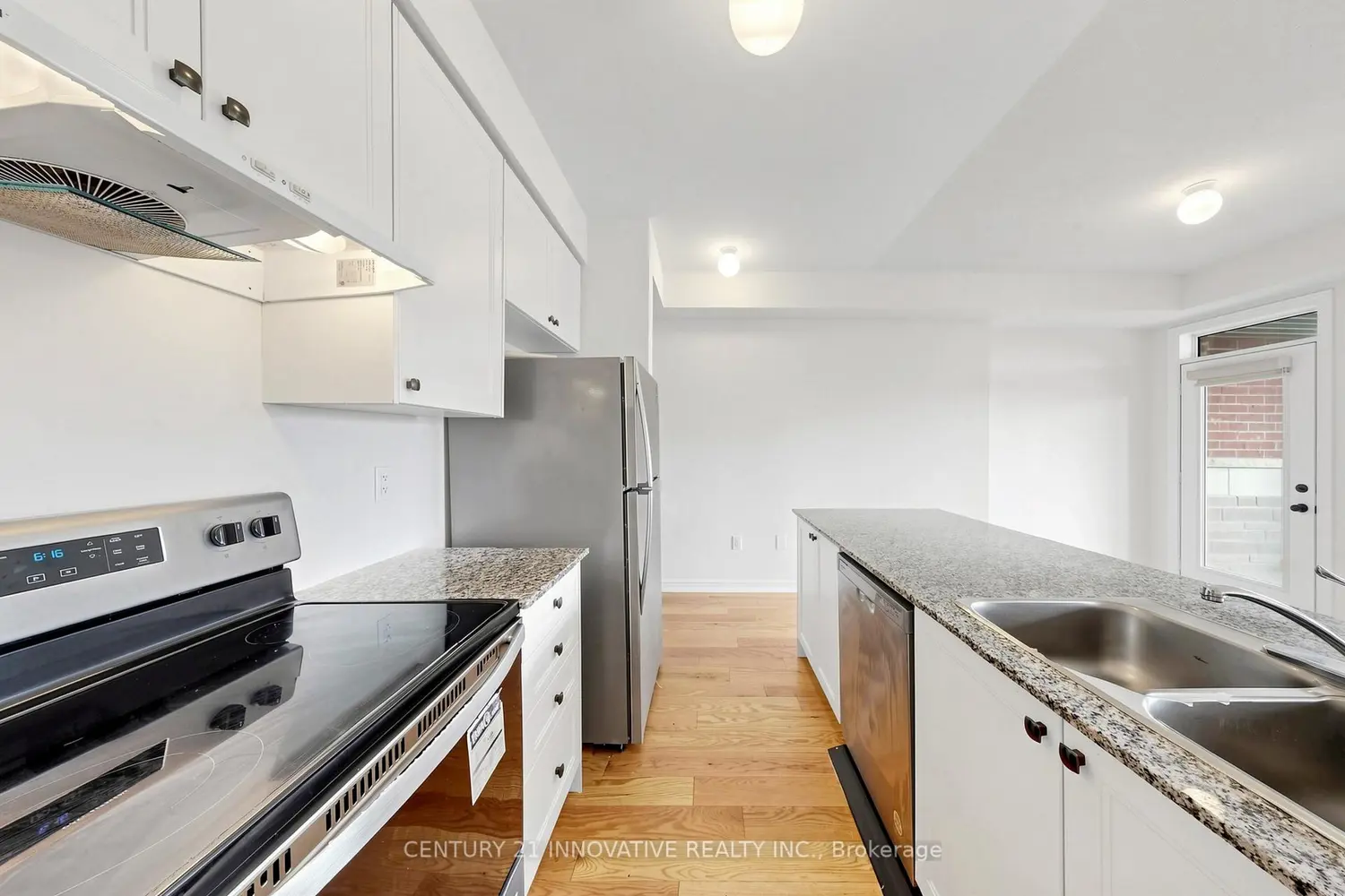 444 Salem Road photo 5