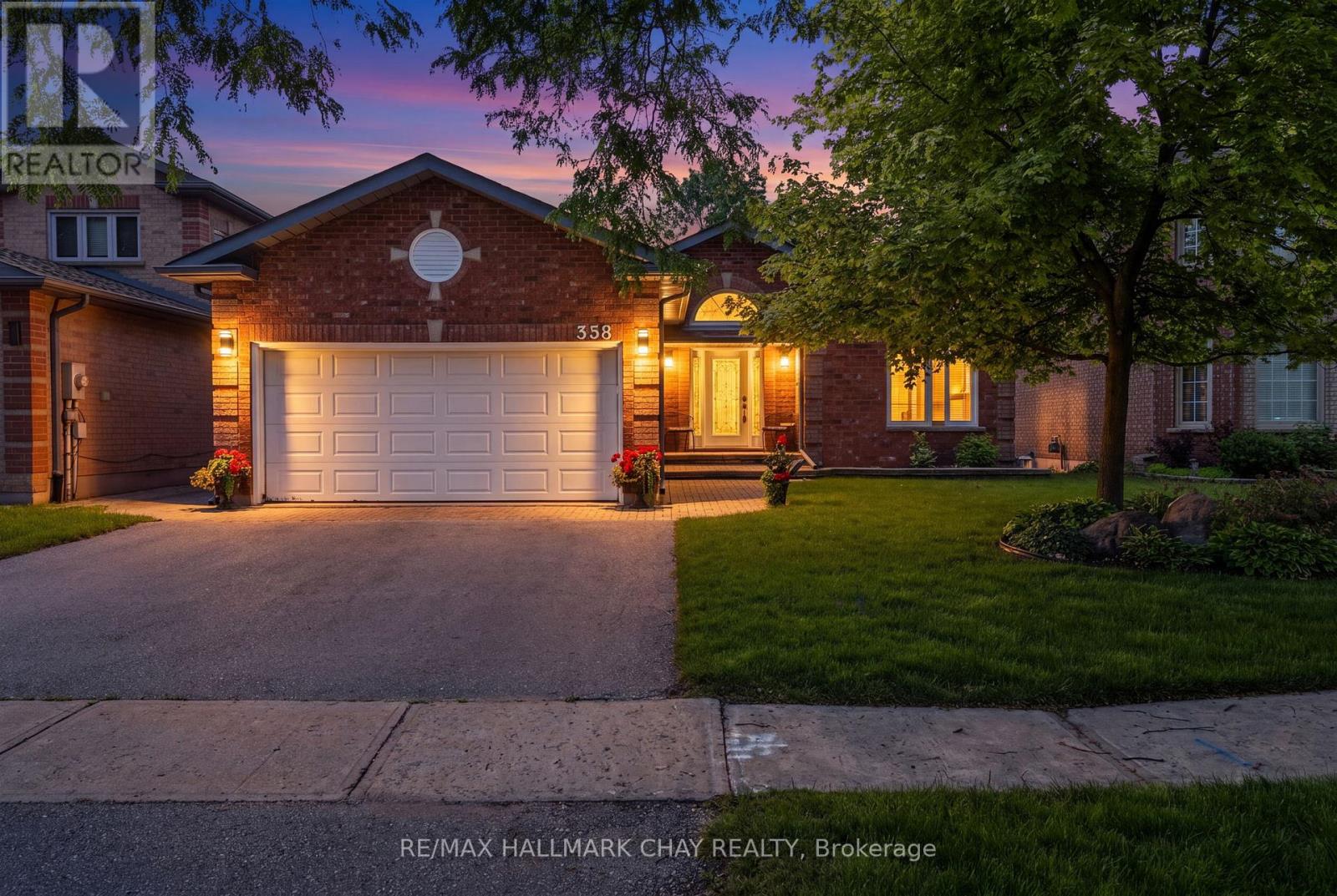 358 Livingstone Street West, Springwater, ON, L4N7K7