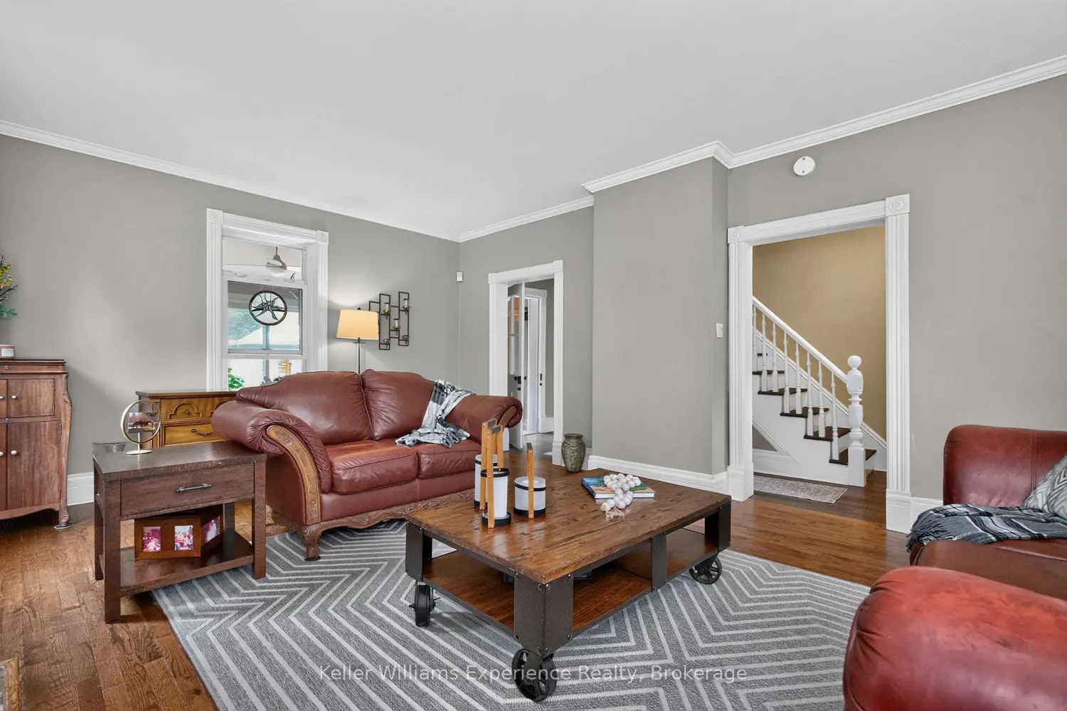 3744 Flos 4 Road photo 3