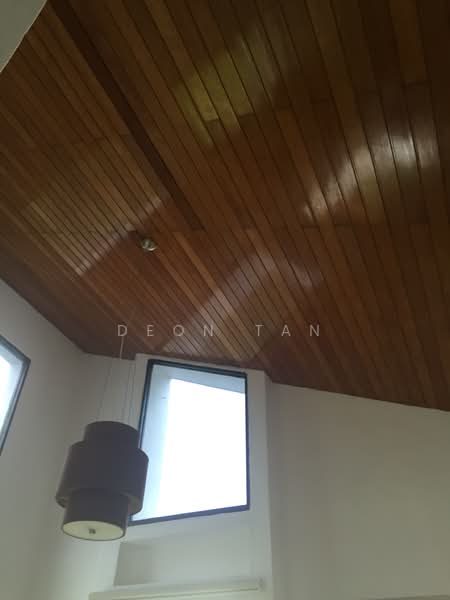 302 Upper East Coast Road photo 5