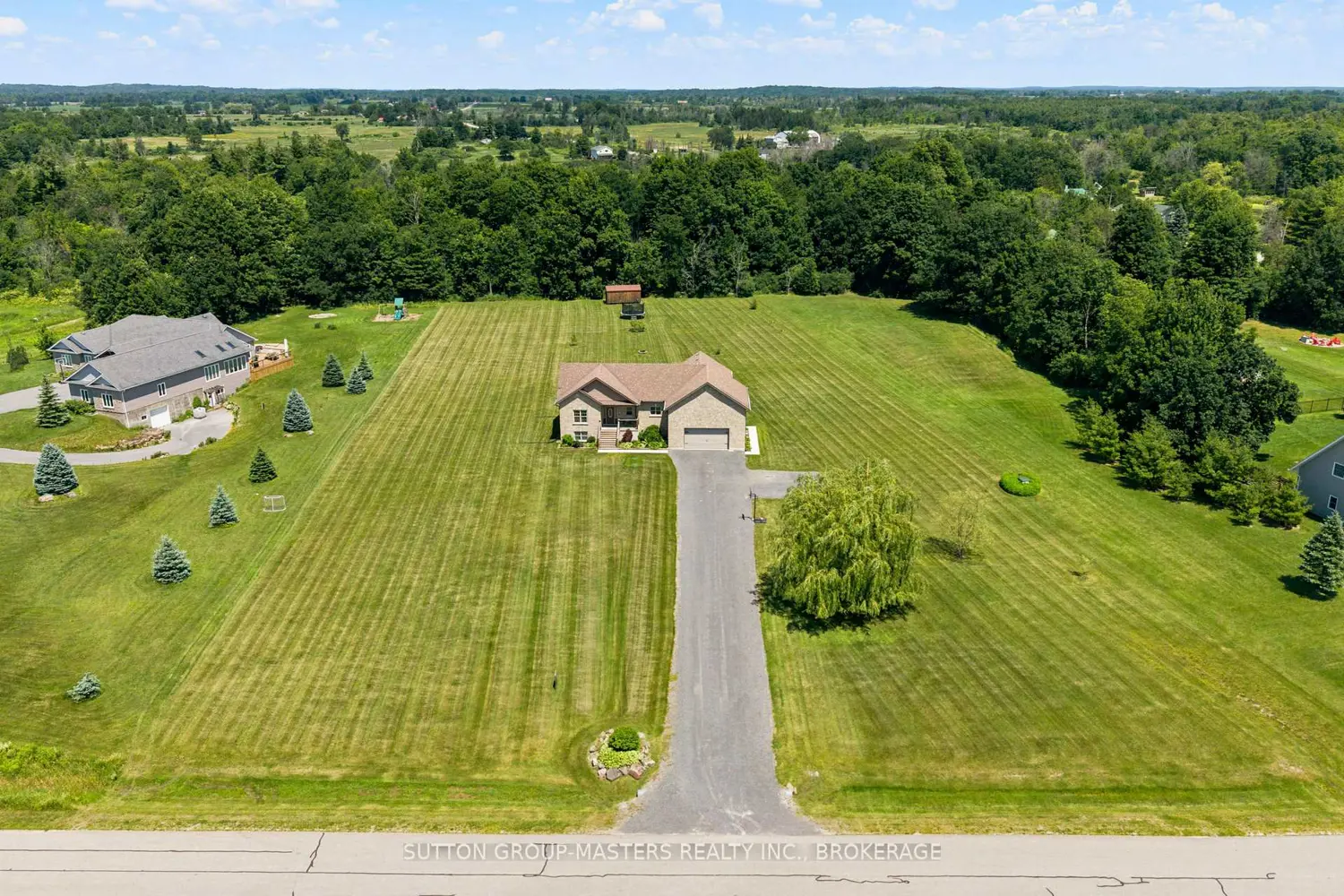 11 Dawson Drive photo 2