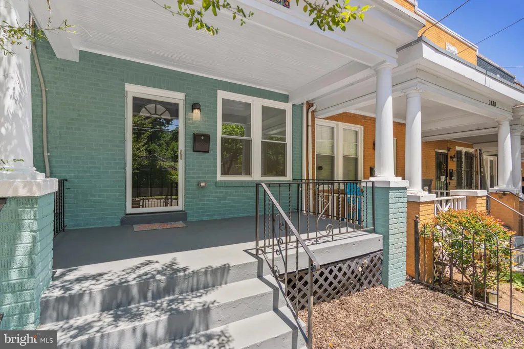 1436 W St. SE, Washington, DC 20020 photo 2