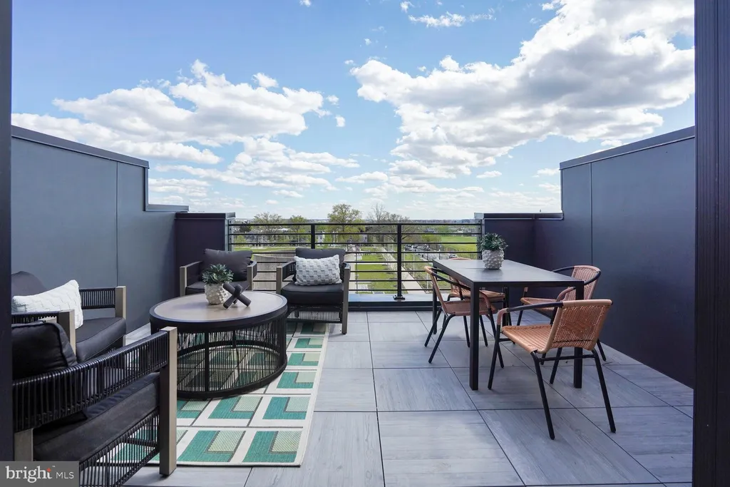 61 Lower Service Court NW Lot 877, Washington, DC 20001