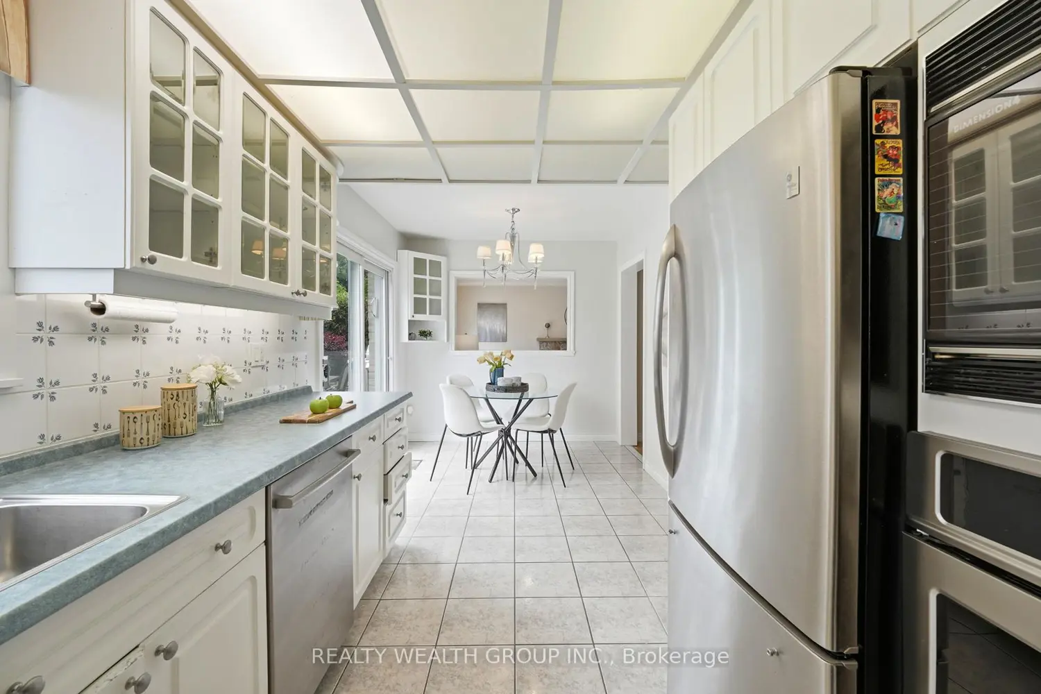 23 Pipers Green Avenue photo 5