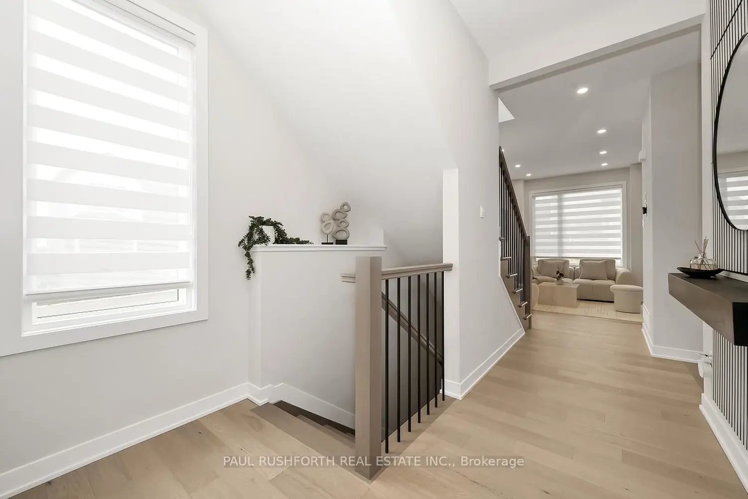 11 Pumice Place photo 3