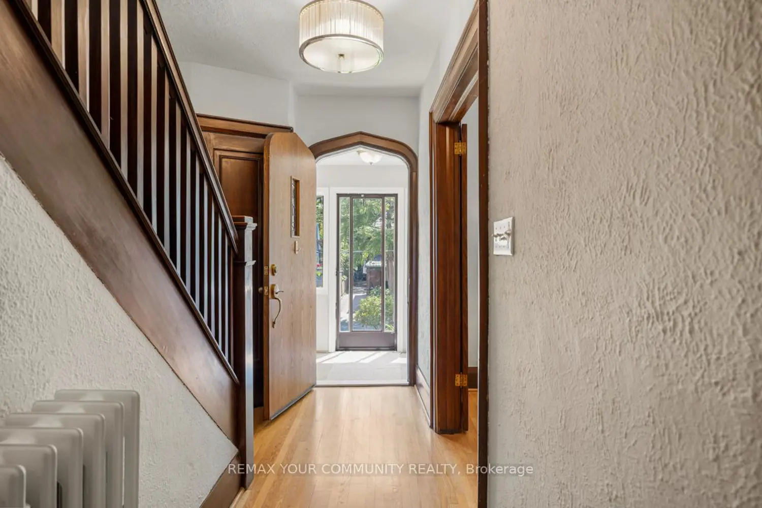 82 Abbott Avenue photo 4