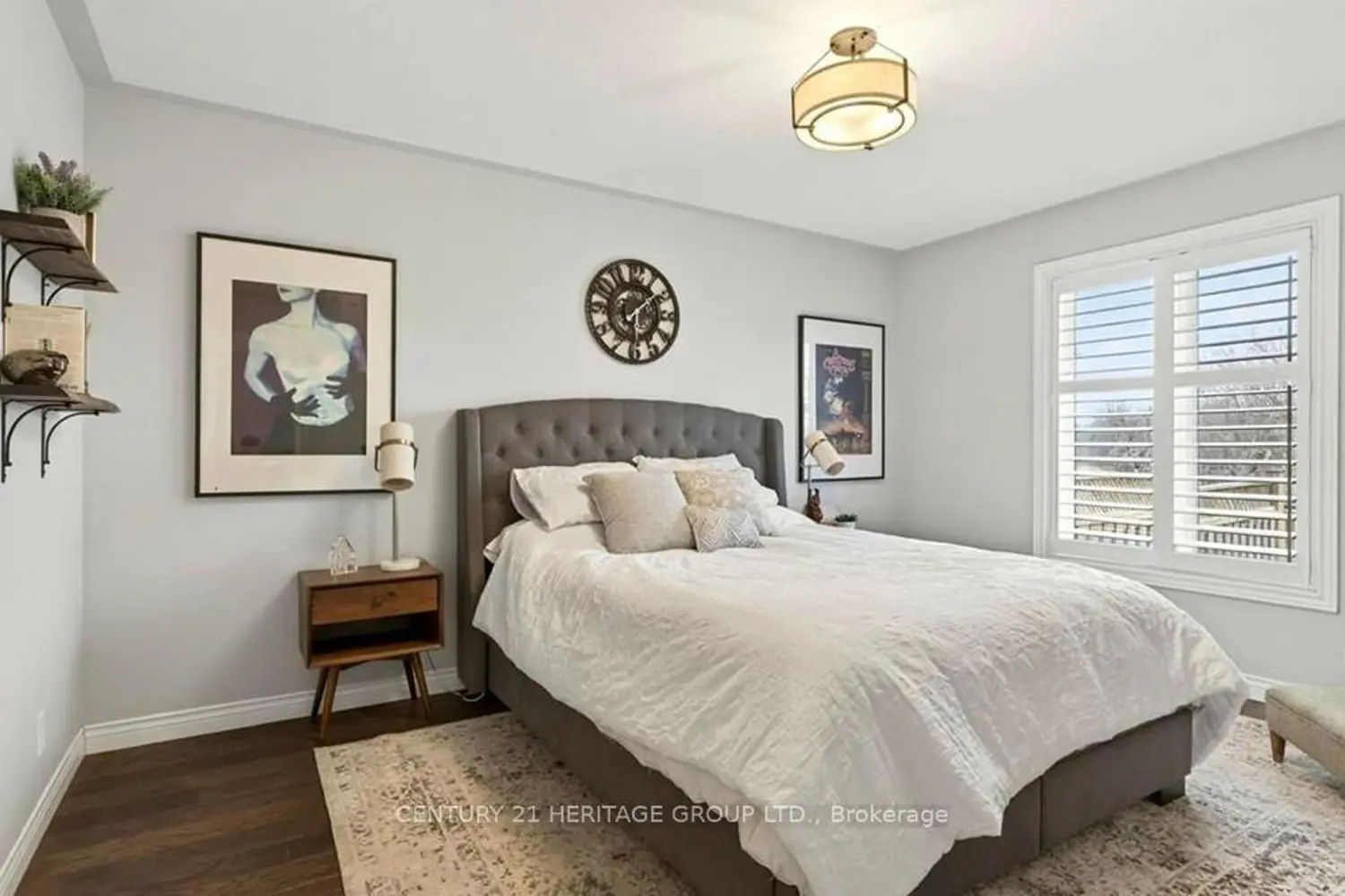67 Macneil Court photo 3