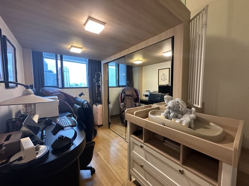 371 Beach Road photo 5