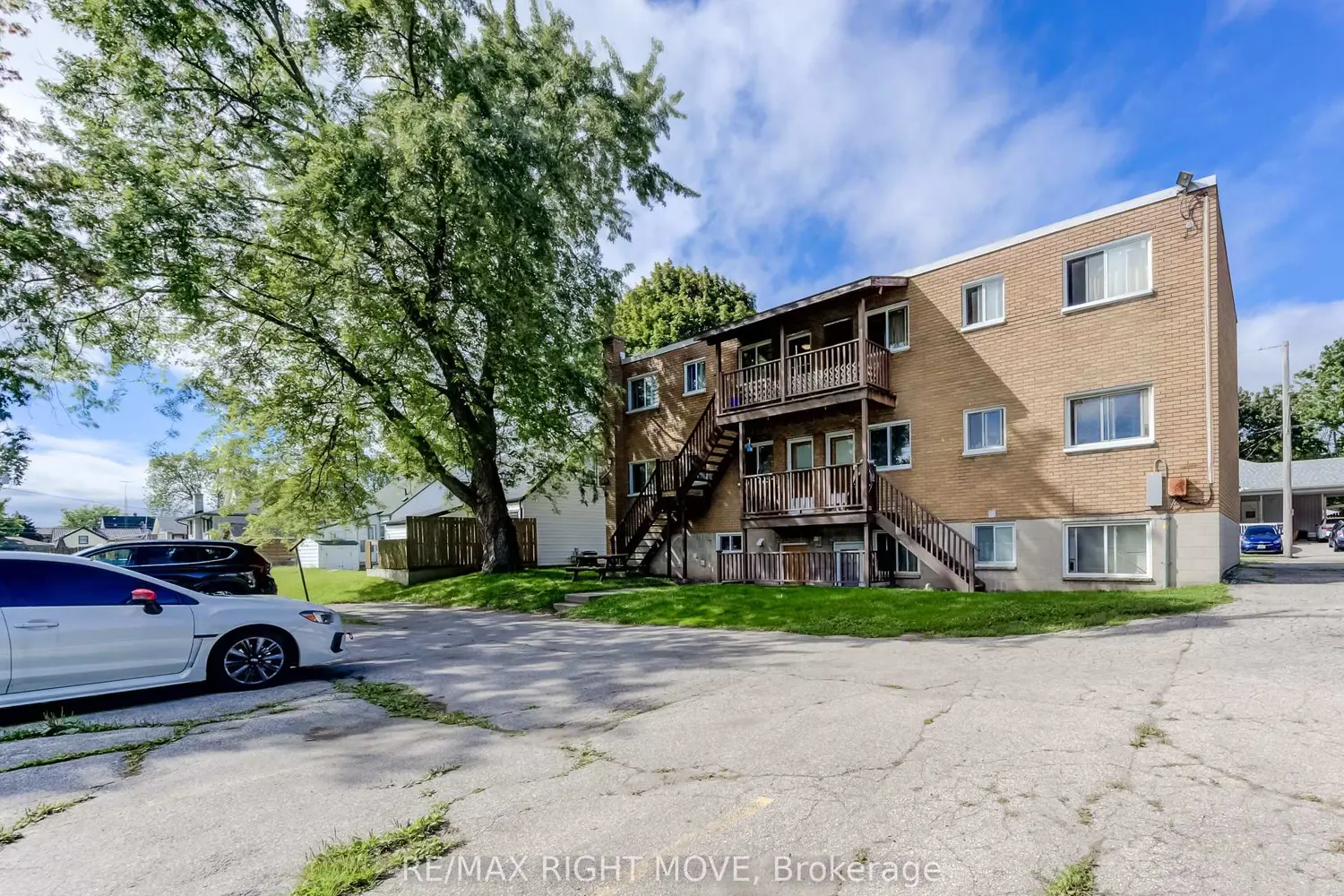125 Schlueter Street photo 3
