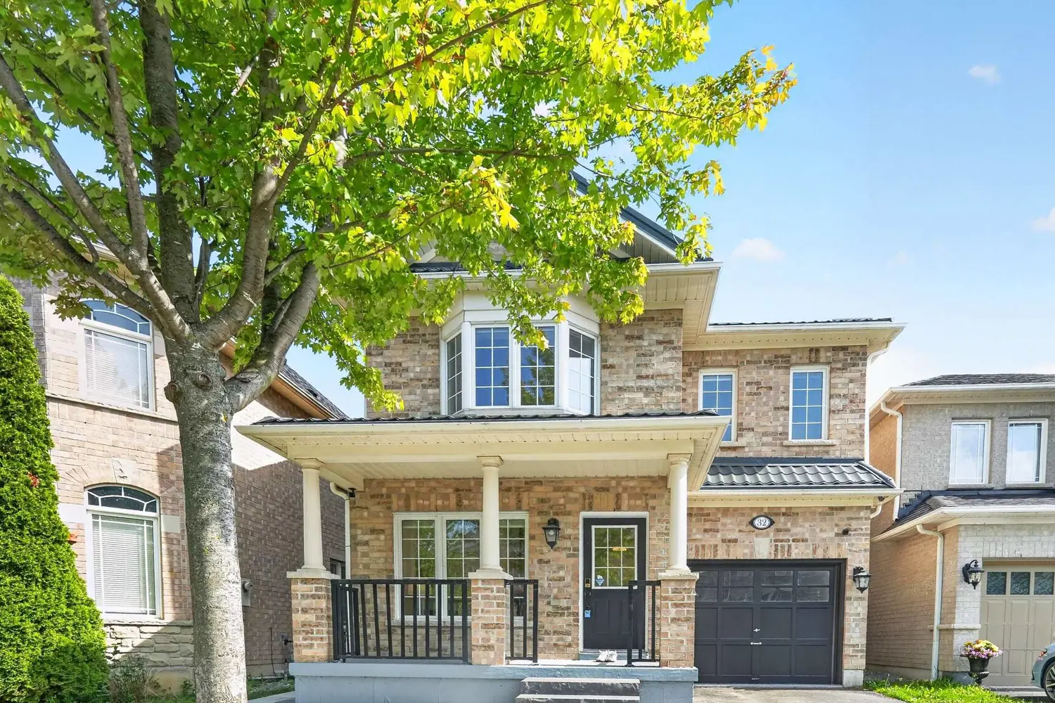 32 Whitlock Crescent photo 2
