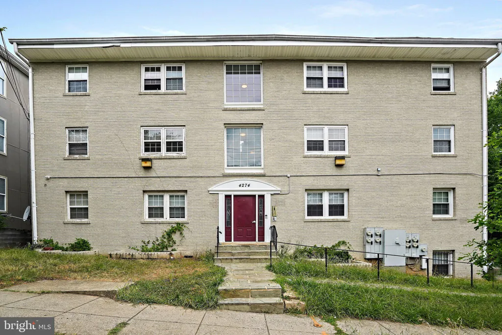 4274 Foote Street NE Unit 1, Washington, DC 20019