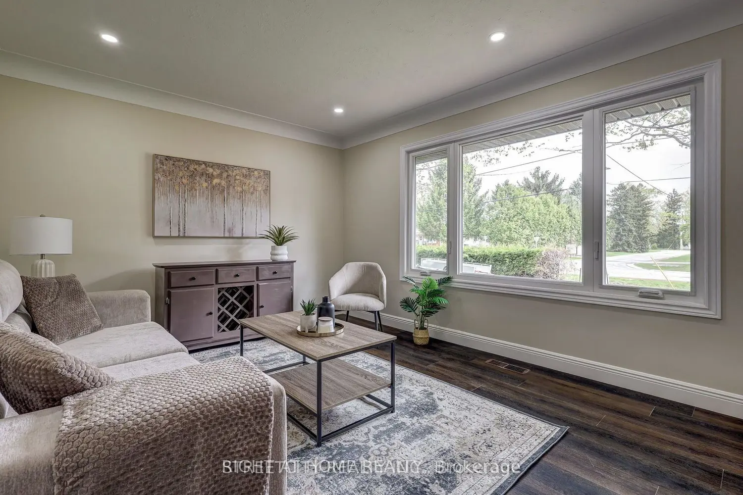 10 Vineden Drive photo 5