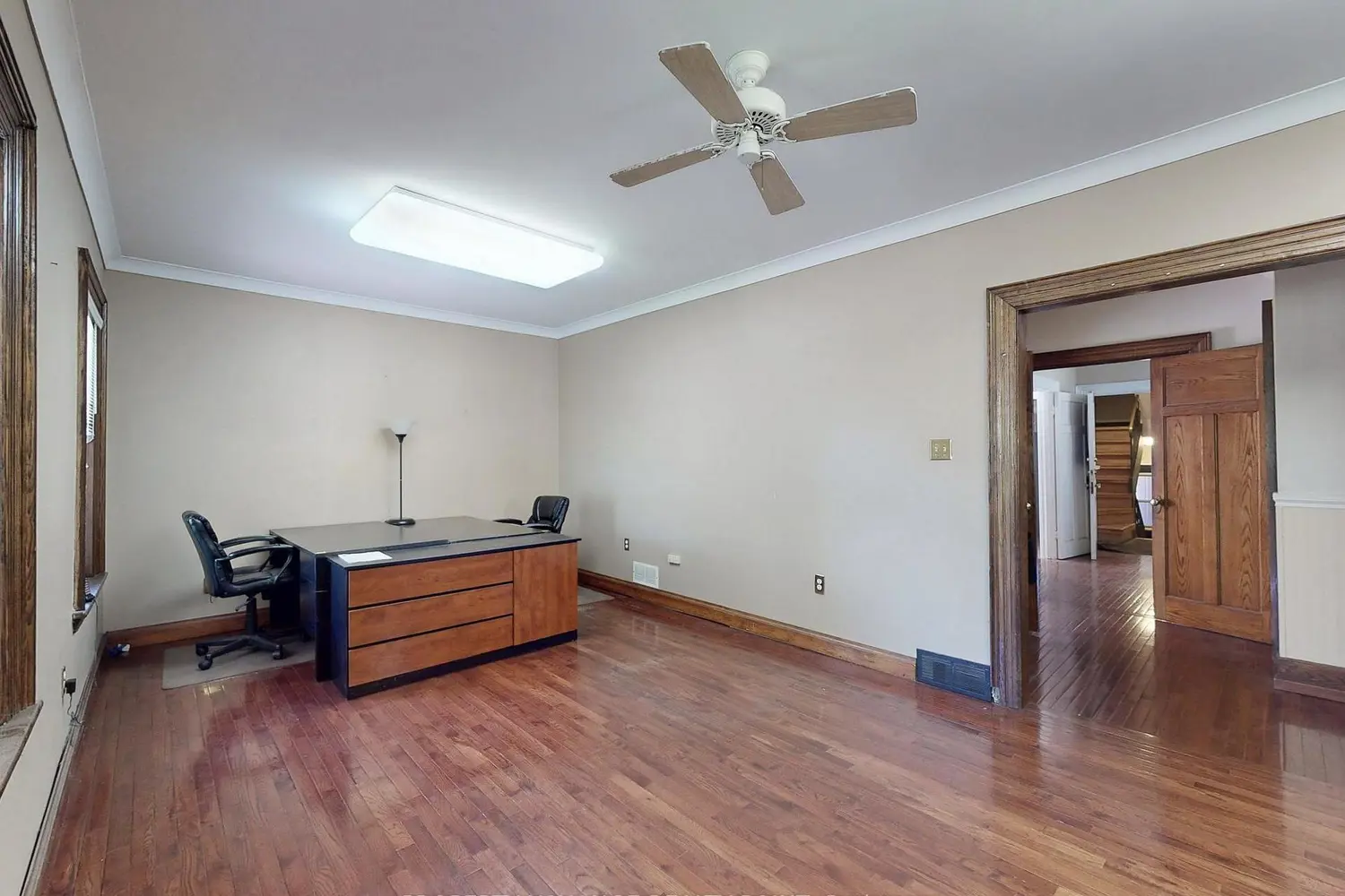 1408 King Street photo 4