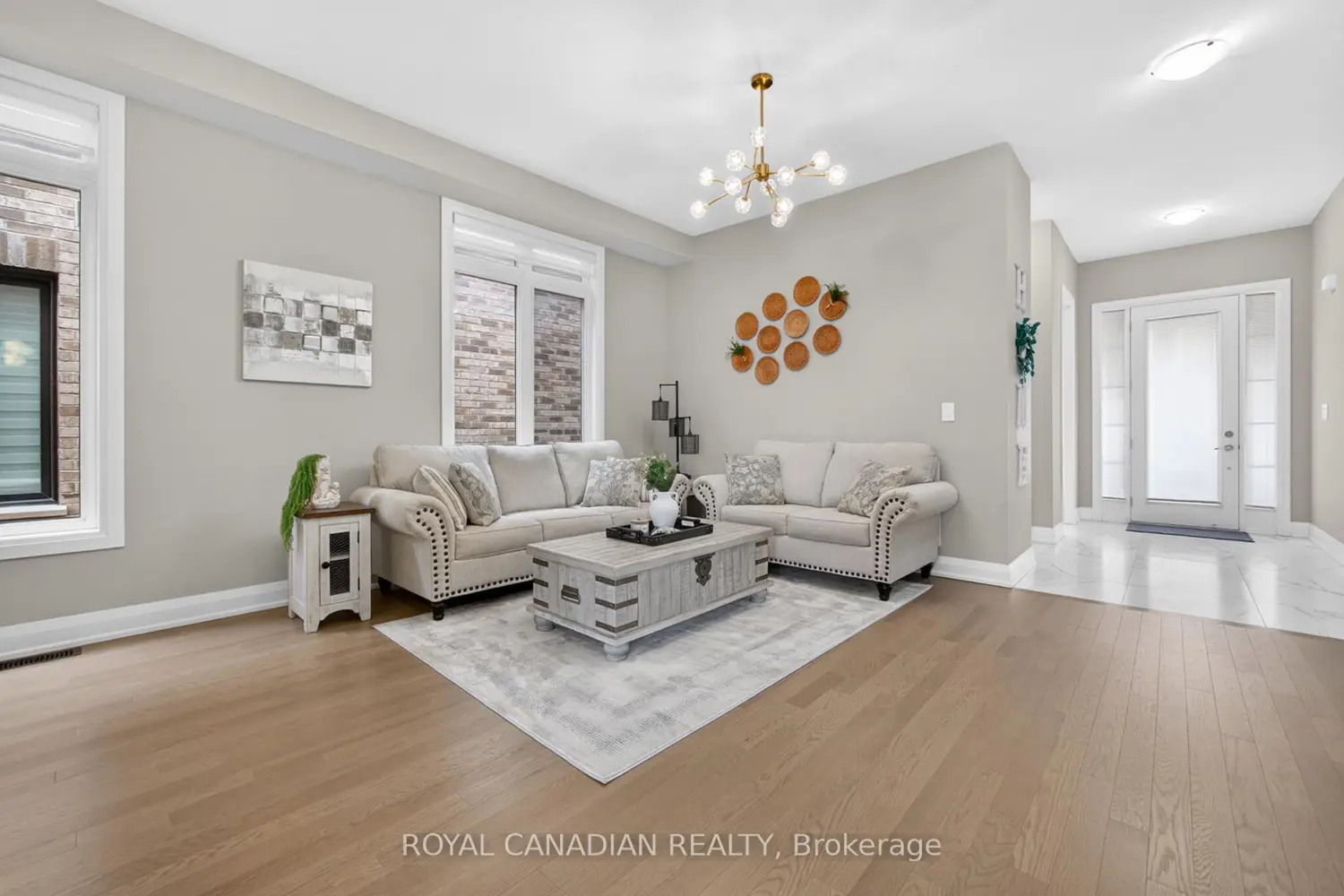 1531 Kitchen Court photo 4