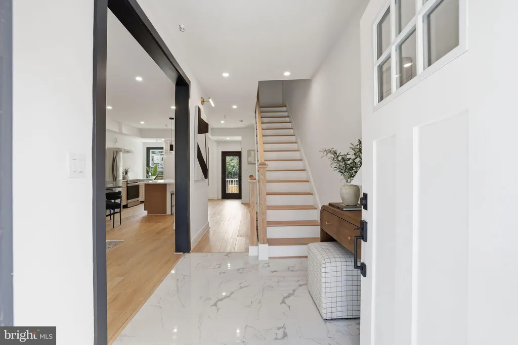 1024 Spring Road NW, Washington, DC 20010 photo 2